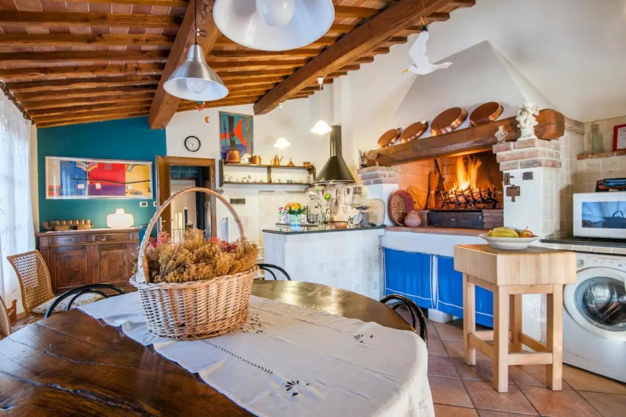 La Ripa - Appartamento Padronale San Gimignano Exterior foto